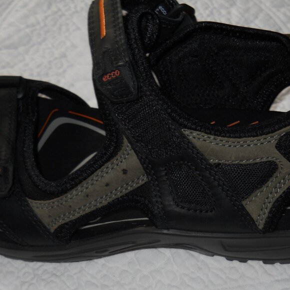Men's Ecco Offroad Nubuck Walking Sandal Minimal Use Indoors Like new - Picture 4 of 6